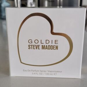 Steve Madden Goldie Eau De Parfum with Heart Design